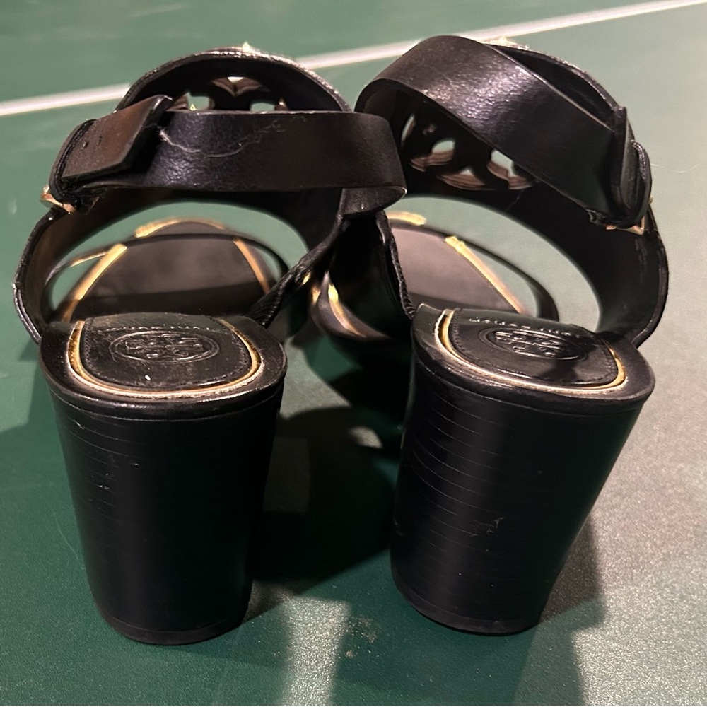 Tory Burch Black Sandals with Gold Emblem - Picture 3 of 4